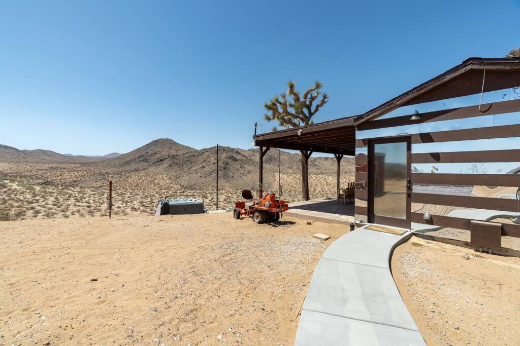 The Invisible Wind Cabin- Joshua Tree Amazing View Yucca Valley Eksteriør bilde