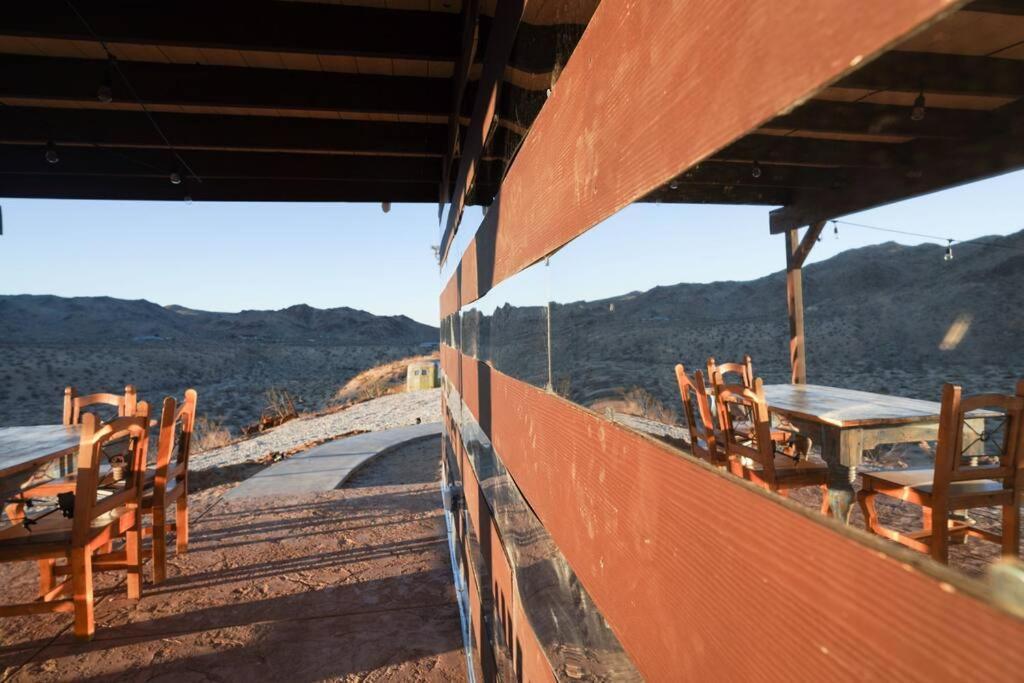The Invisible Wind Cabin- Joshua Tree Amazing View Yucca Valley Eksteriør bilde